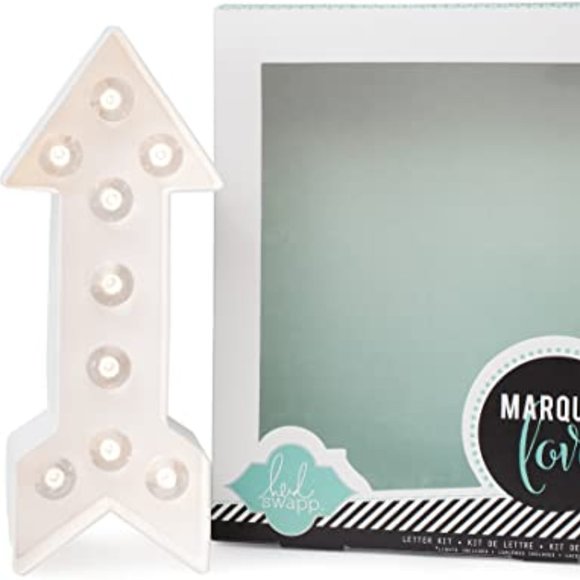 American Crafts Arrow Icon Kit NIB (Box Has Scuffs & Slight Tare From Storage) - Picture 2 of 4